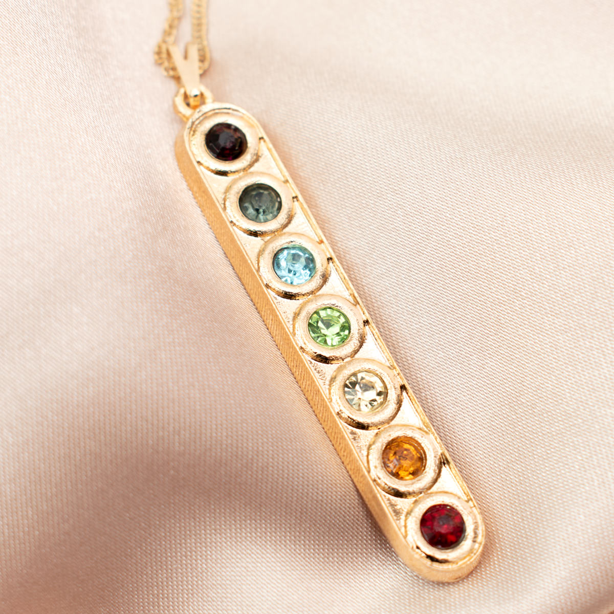 7 Chakras Necklace (Gold)