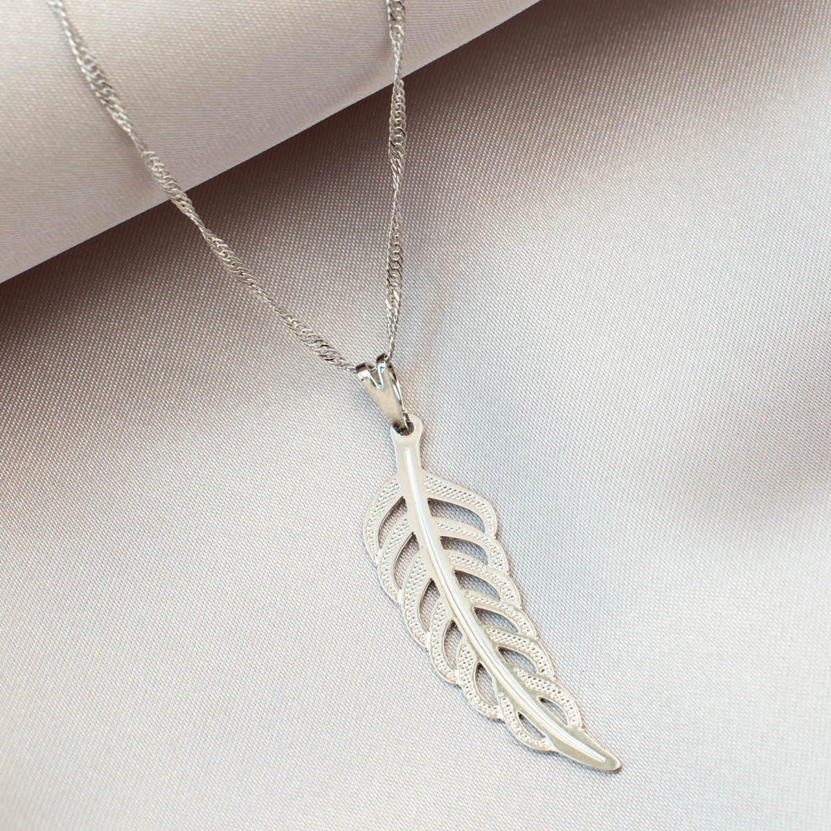 Angel Feather Necklace (Silver)