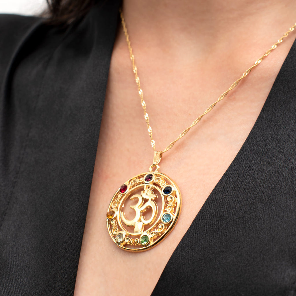 Om Symbol & 7 Chakras Mandala Necklace (Gold)
