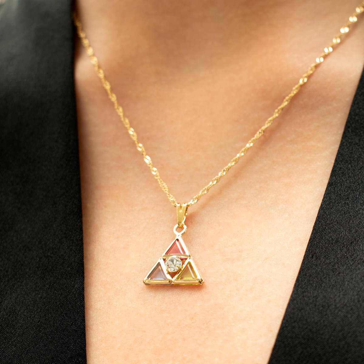 Triangle Necklace (Gold)